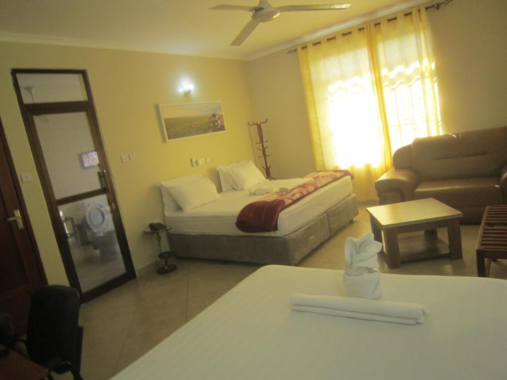 Fq Hotel Limited Darüsselam Dış mekan fotoğraf